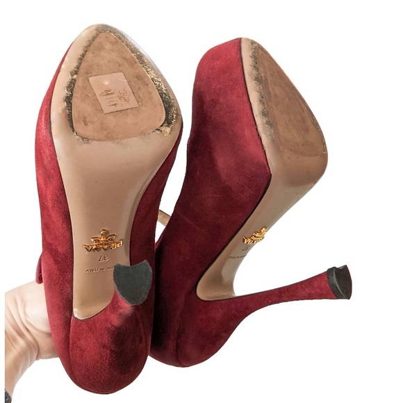 Prada Women’s Sz 37 Burgundy Dark Red Maroon Suede Mary Jane Platform Heels - Picture 7 of 9